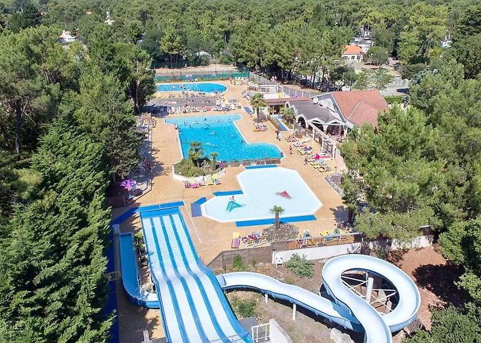 Convivial Pres De Avec Jardin_2 Дом отдыха